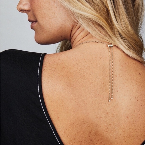 KENDRA SCOTT • Aqua Apatite Brett Slider Necklace - Picture 5 of 6